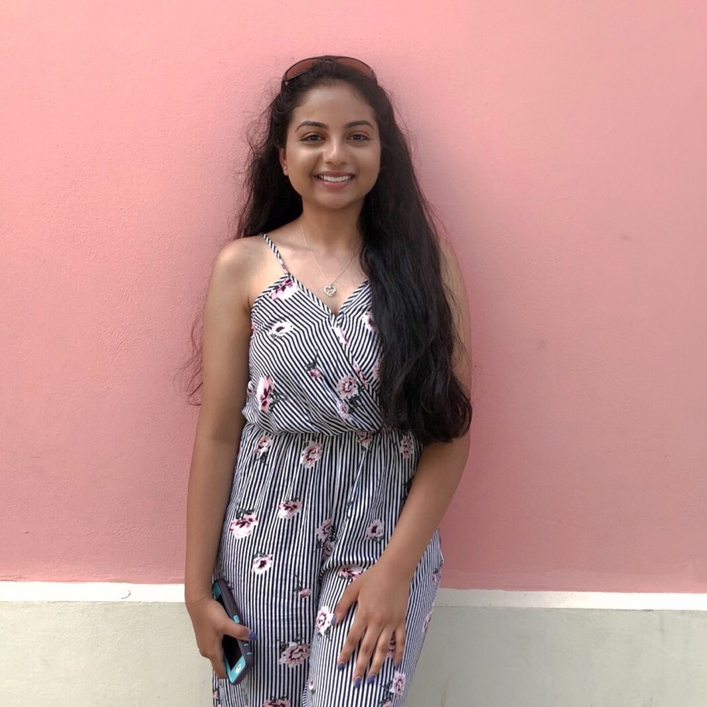 Meet your Posher, Riah
